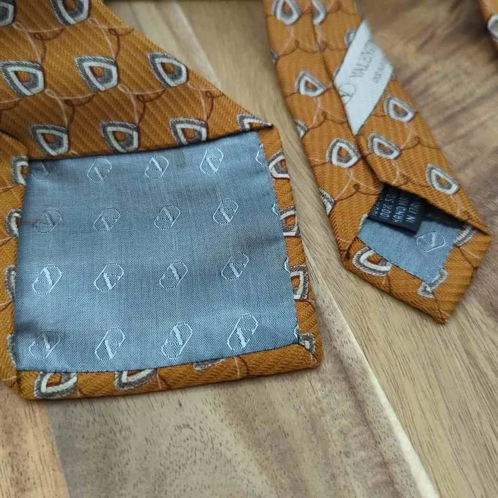 Valentino cravatte tan
